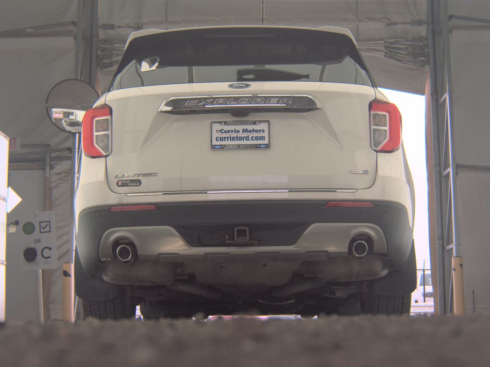 FORD EXPLORER - 8