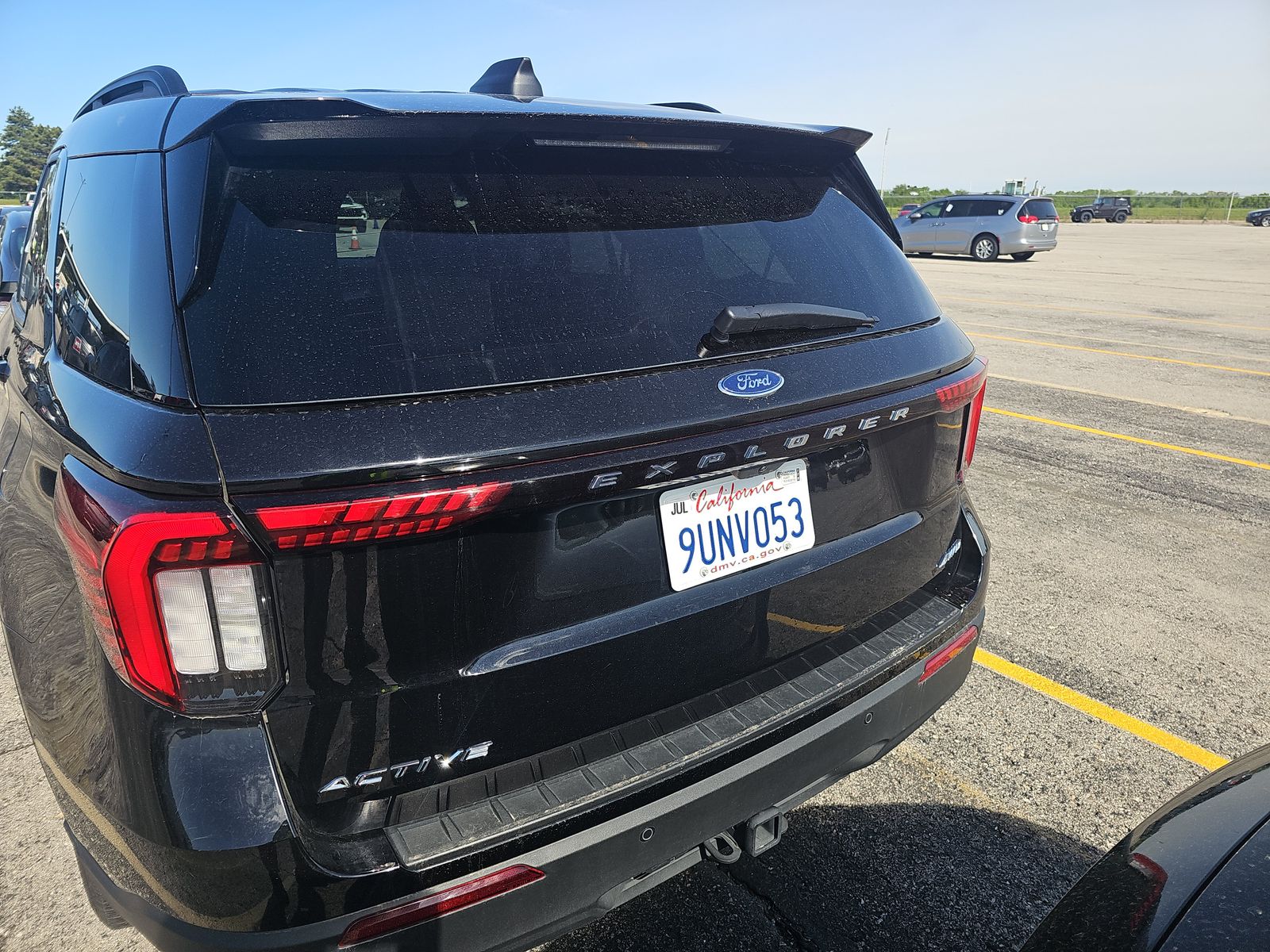 2025 Ford Explorer Active AWD