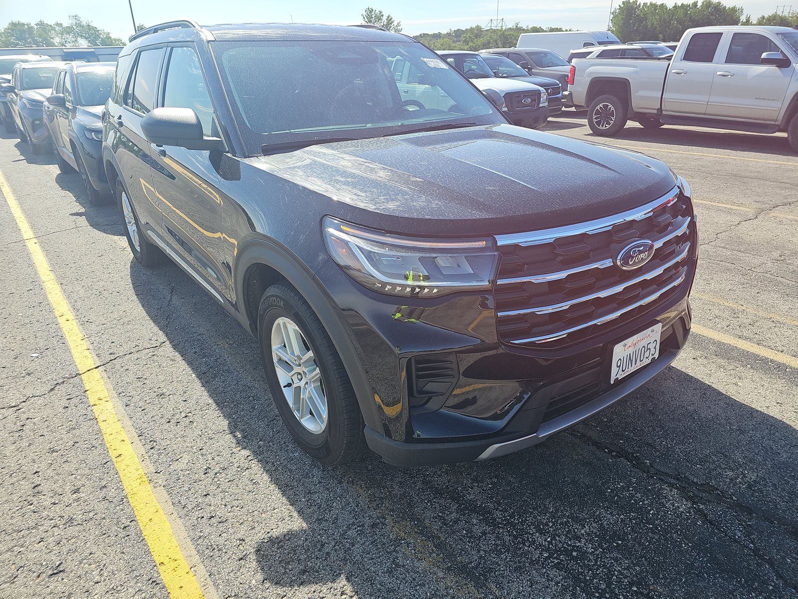 2025 Ford Explorer Active AWD