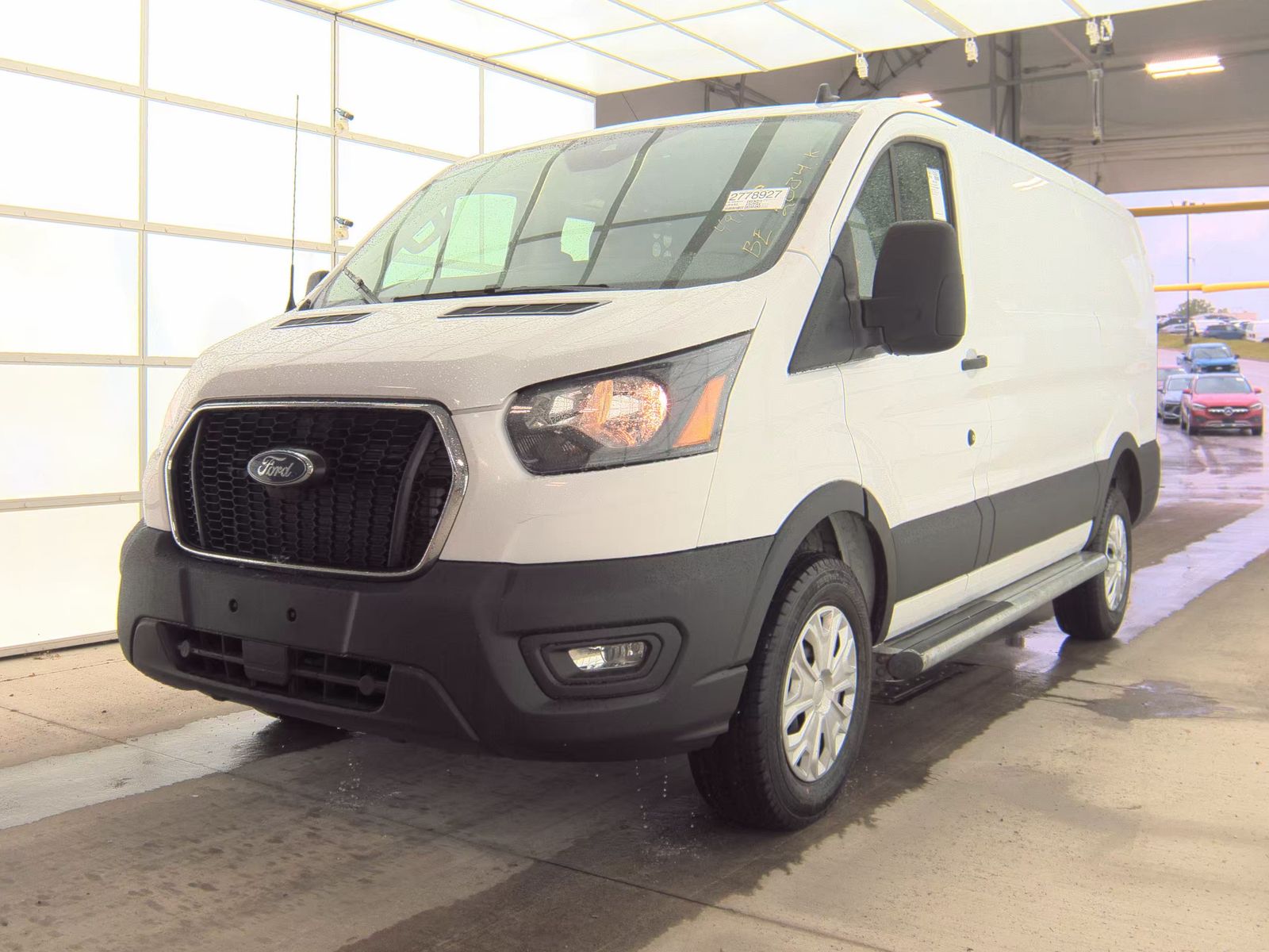 FORD TRANSIT 250 - 1