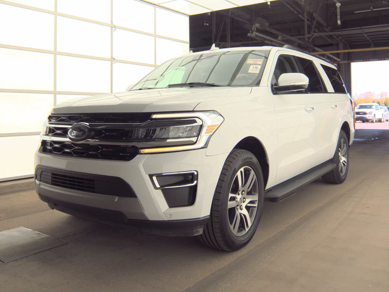 FORD EXPEDITION MAX - 1