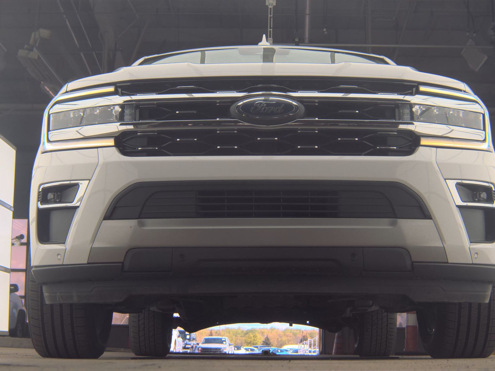 FORD EXPEDITION MAX - 4