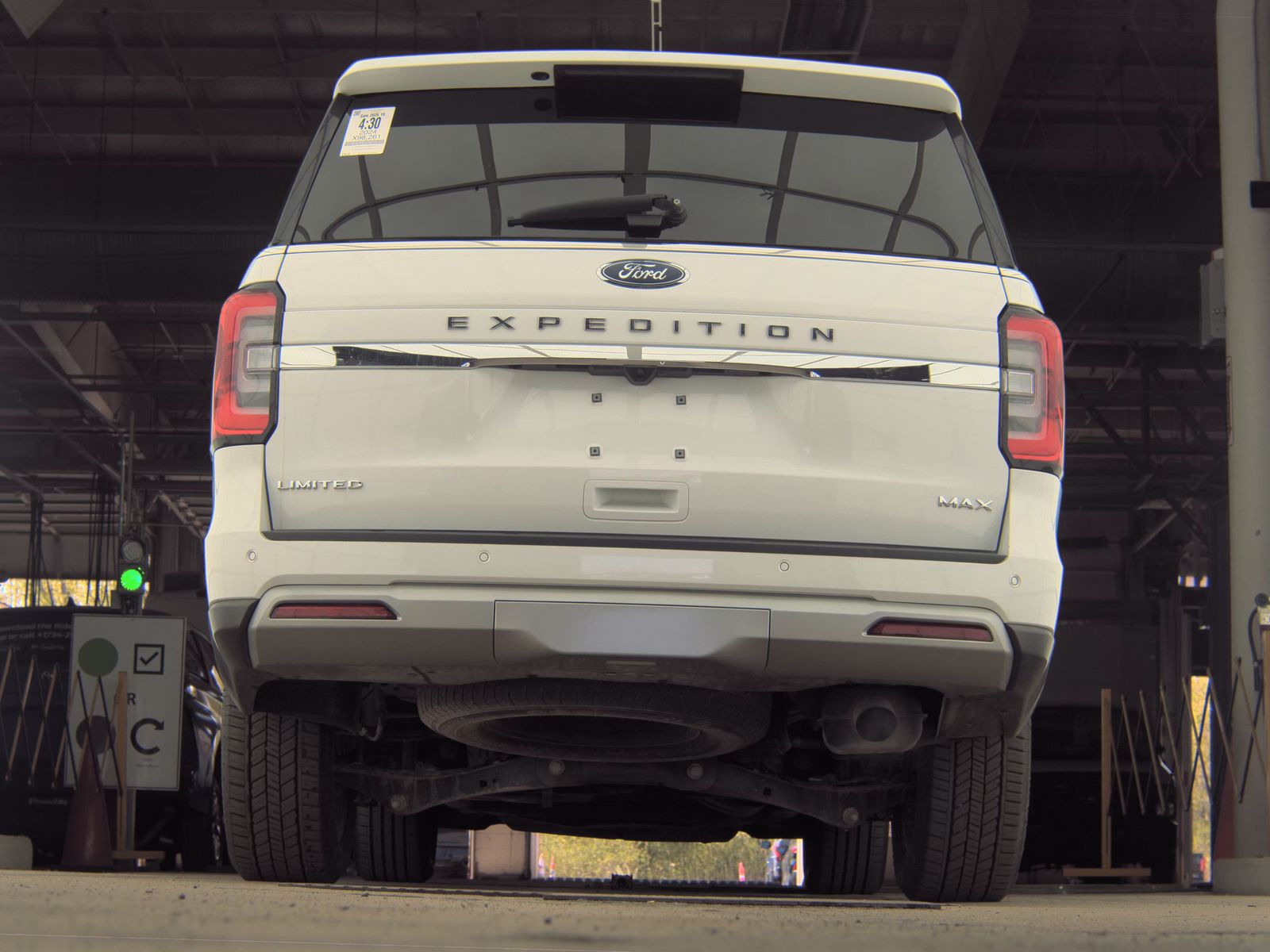 FORD EXPEDITION MAX - 8