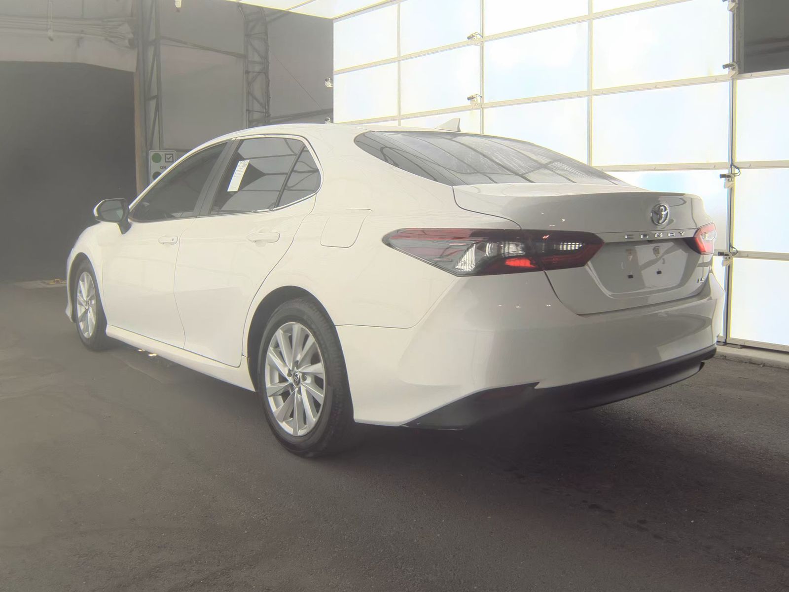 TOYOTA CAMRY - 7
