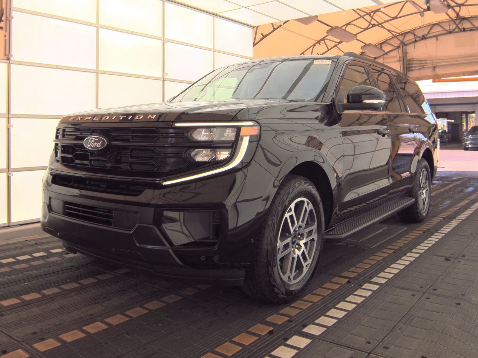 FORD EXPEDITION MAX - 1