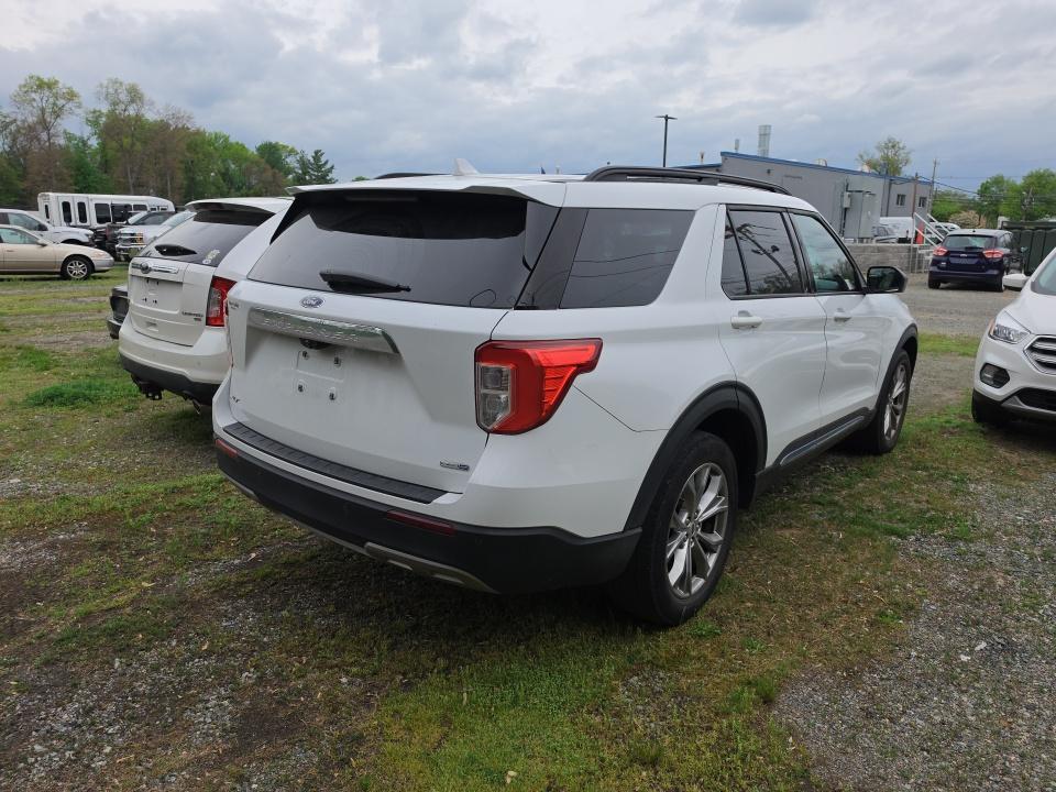 FORD EXPLORER - 5
