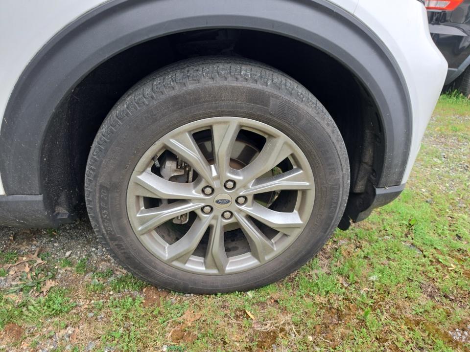 FORD EXPLORER - 10
