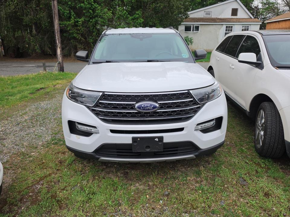 FORD EXPLORER - 3