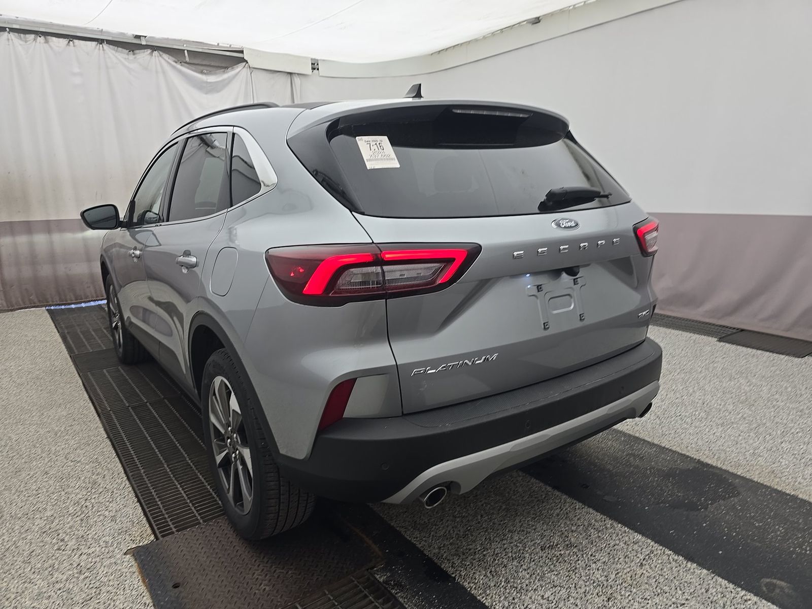 FORD ESCAPE - 7