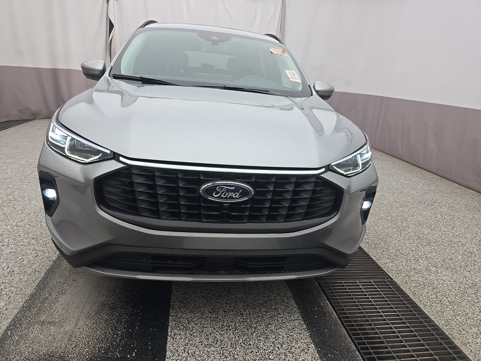 FORD ESCAPE - 3
