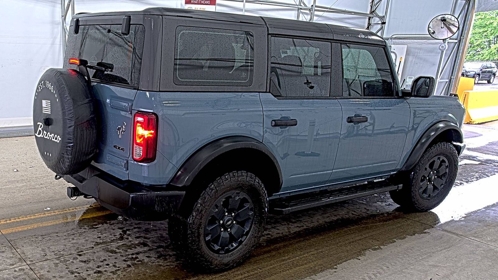 FORD BRONCO - 5