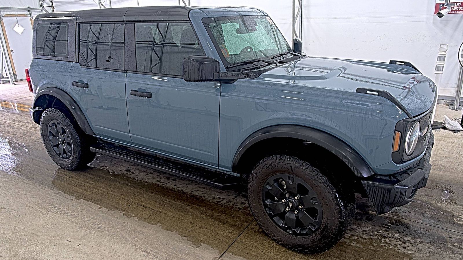FORD BRONCO - 4