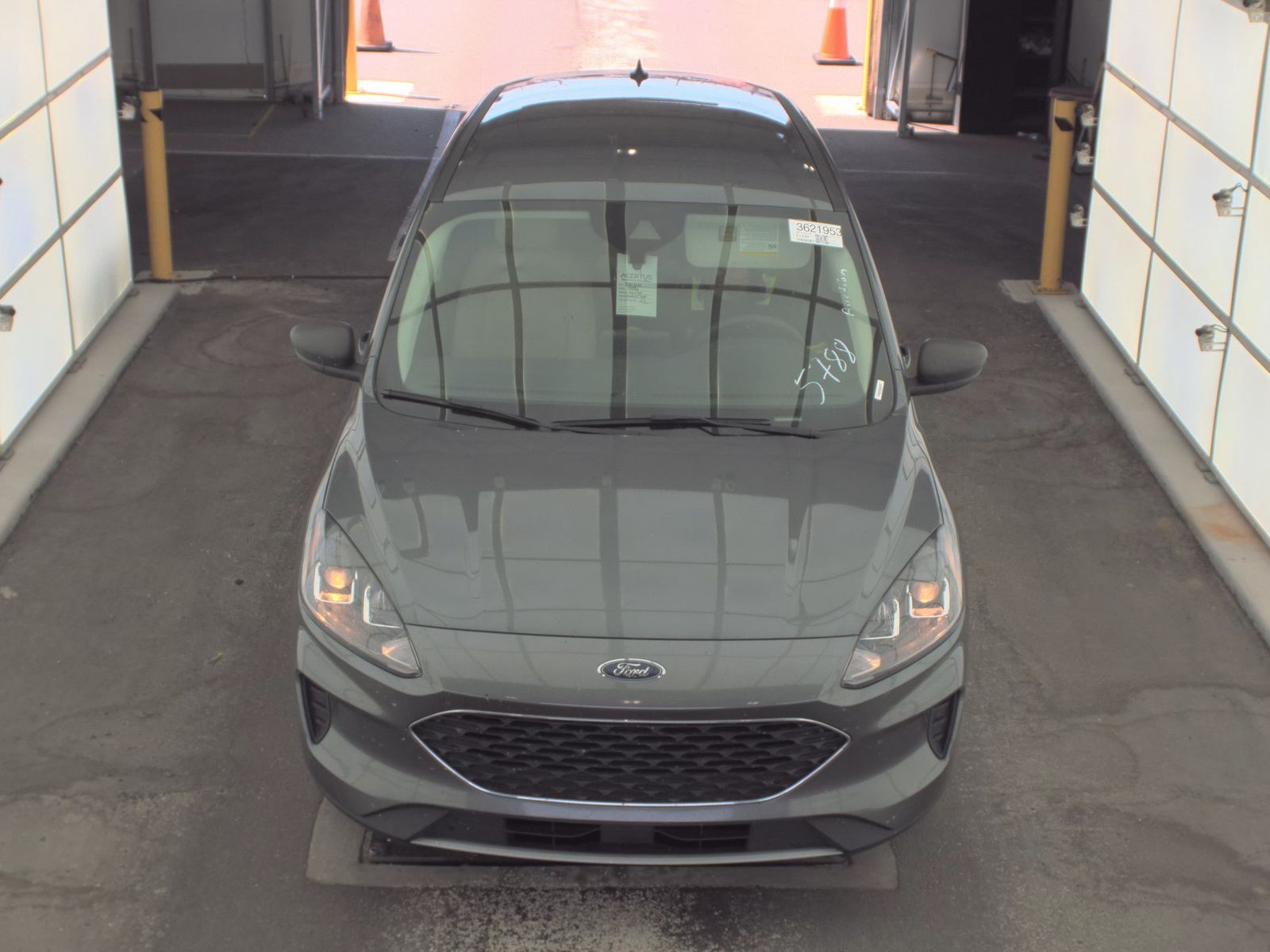 FORD ESCAPE - 3