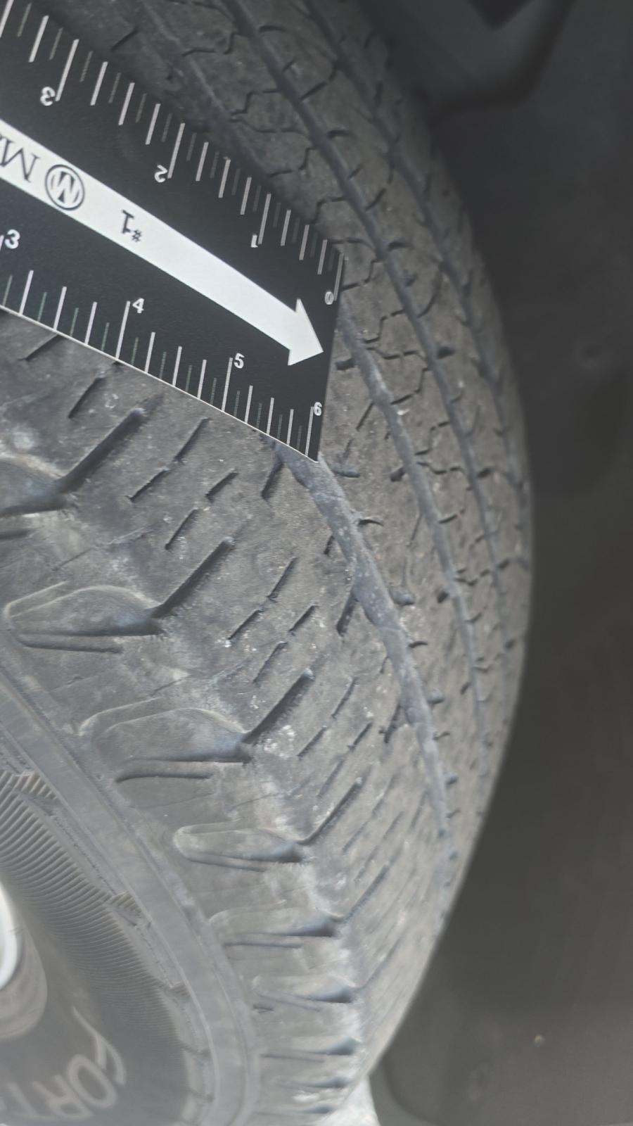 2024 Jeep Grand Cherokee Laredo RWD