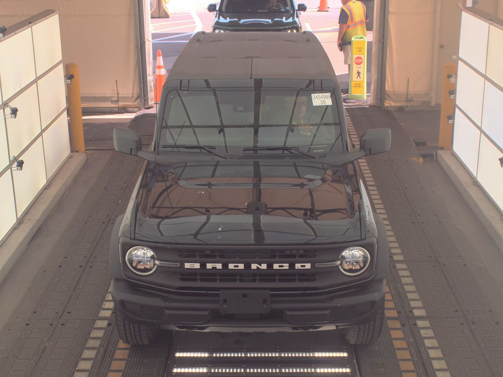 FORD BRONCO - 3