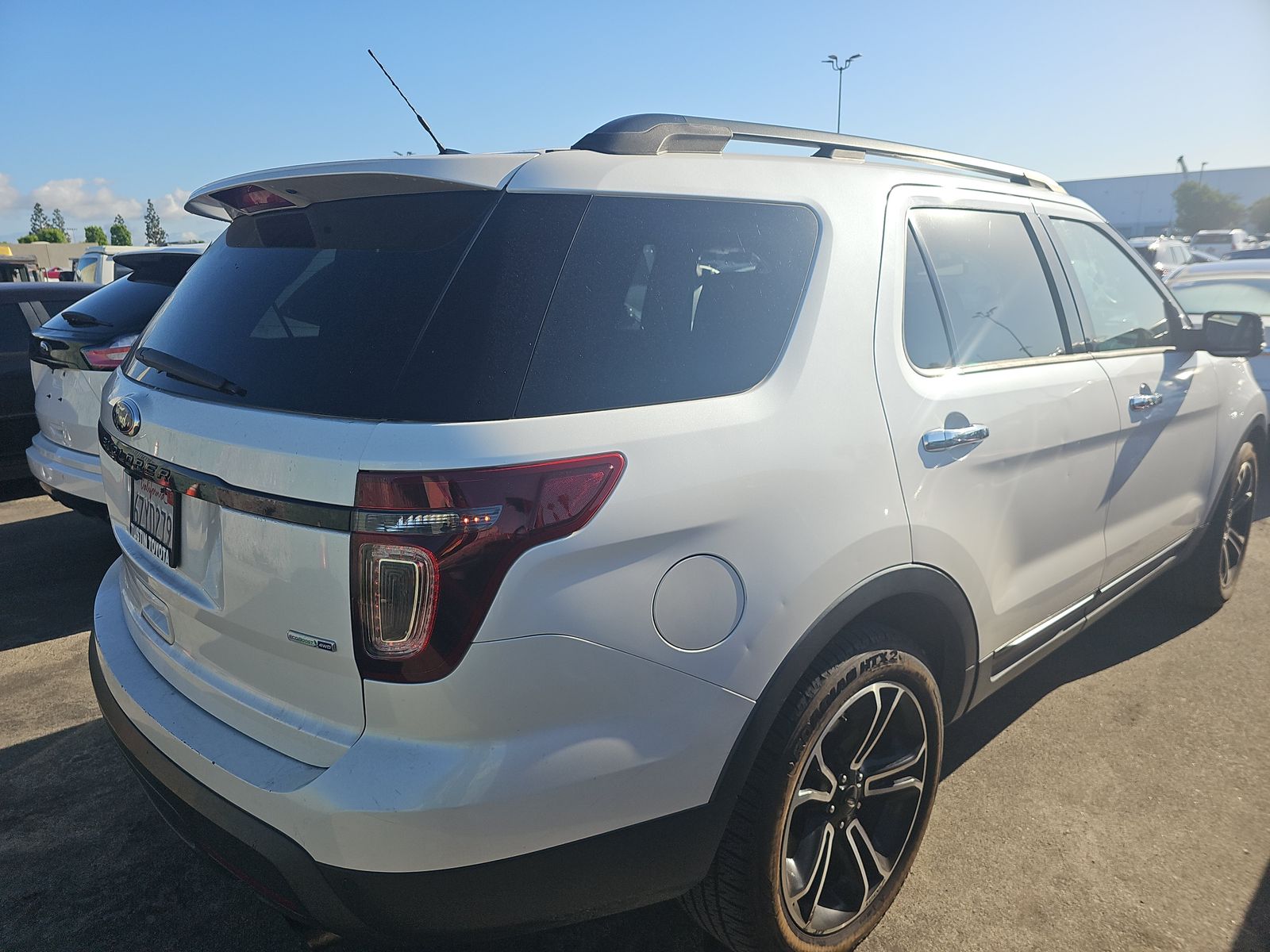 FORD EXPLORER - 5