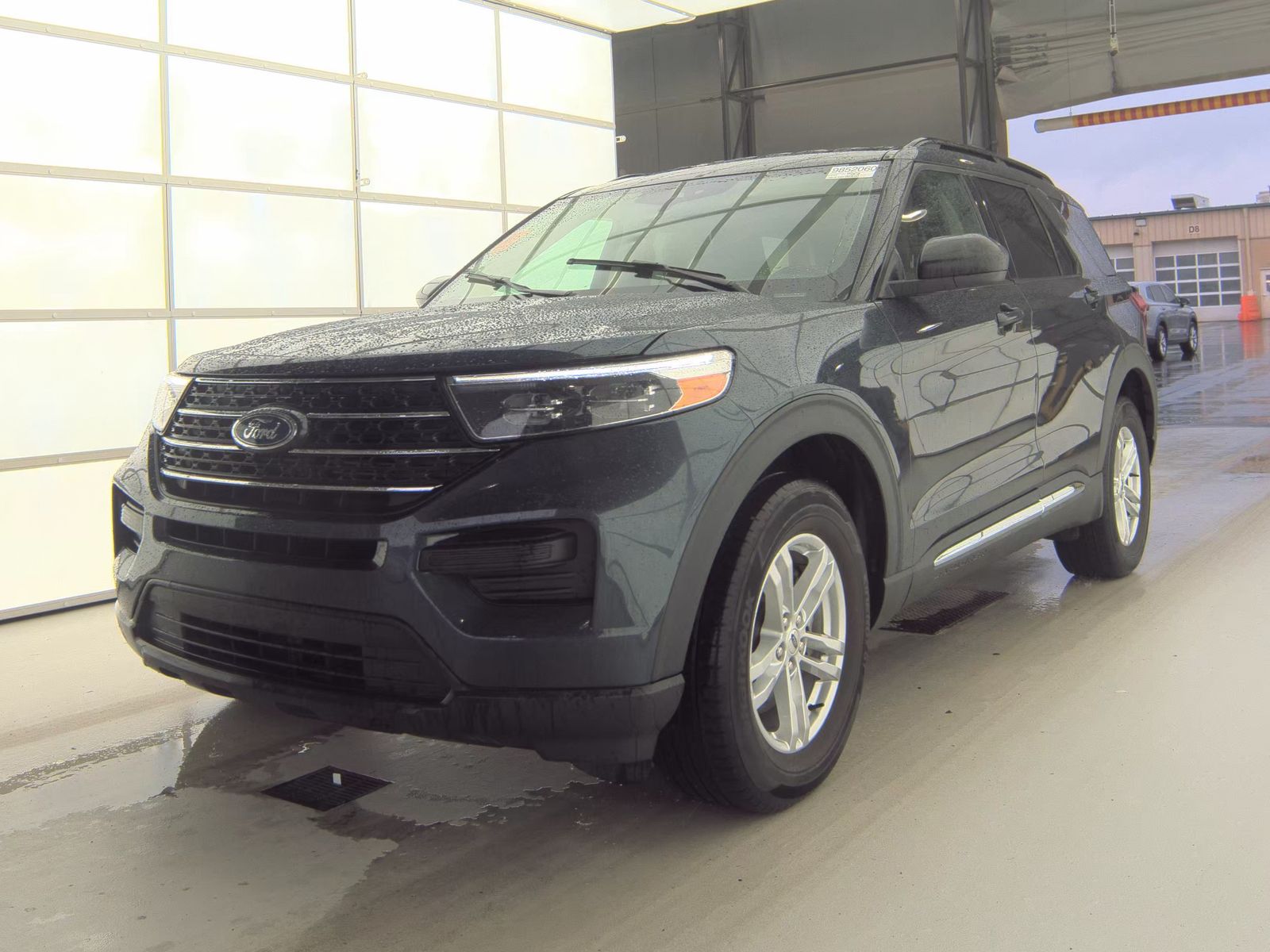 FORD EXPLORER - 1