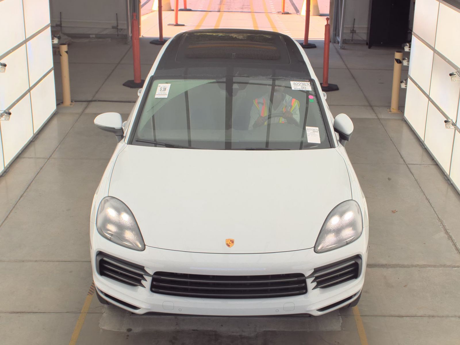 PORSCHE CAYENNE - 3