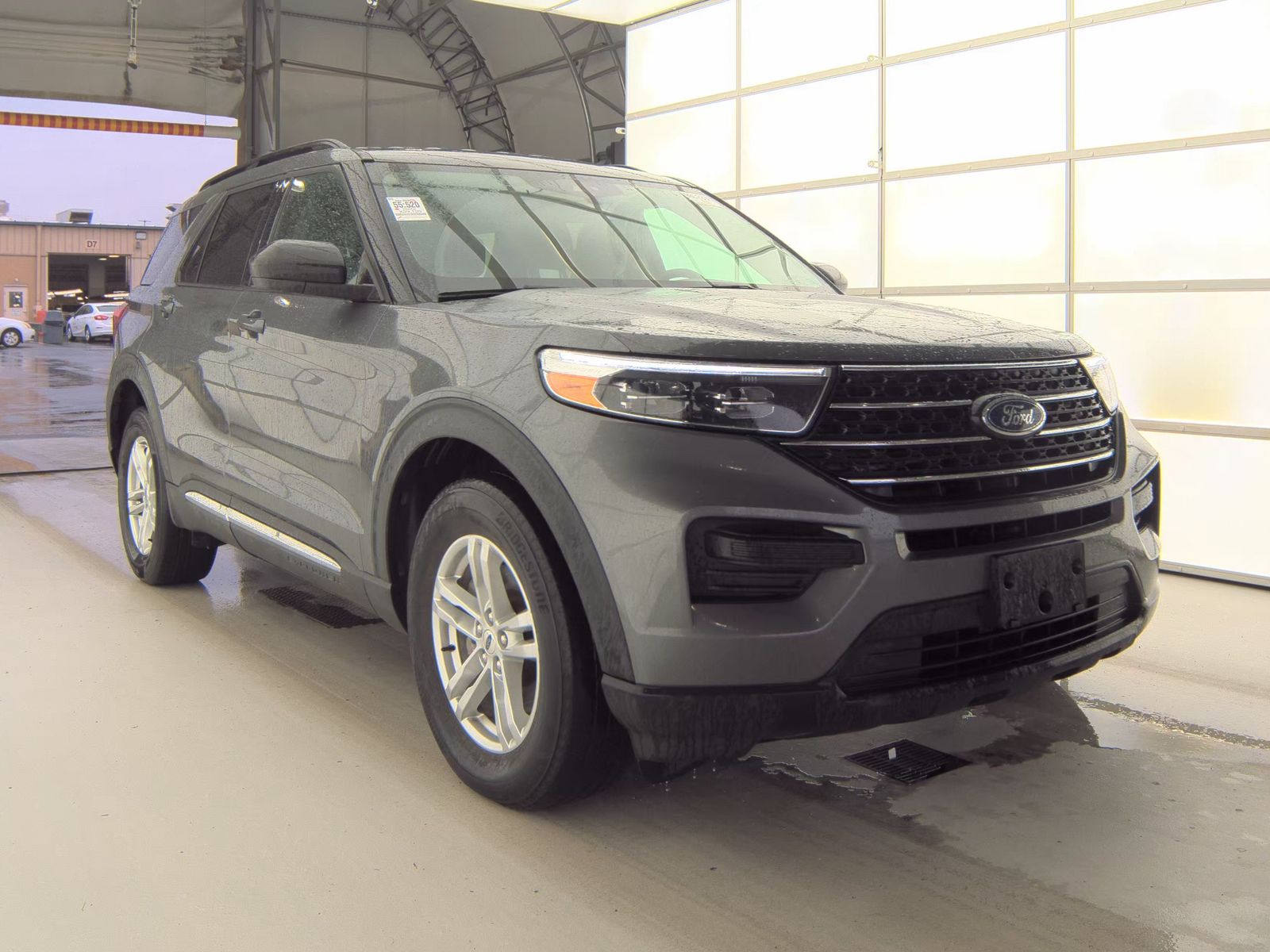 FORD EXPLORER - 5