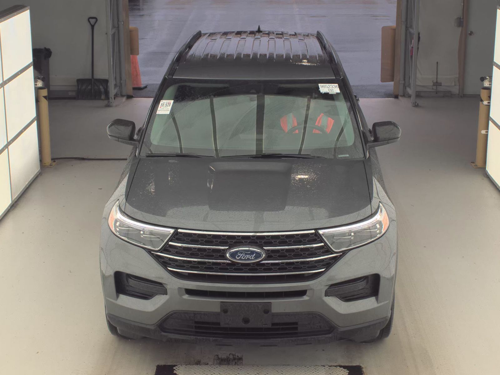 FORD EXPLORER - 3