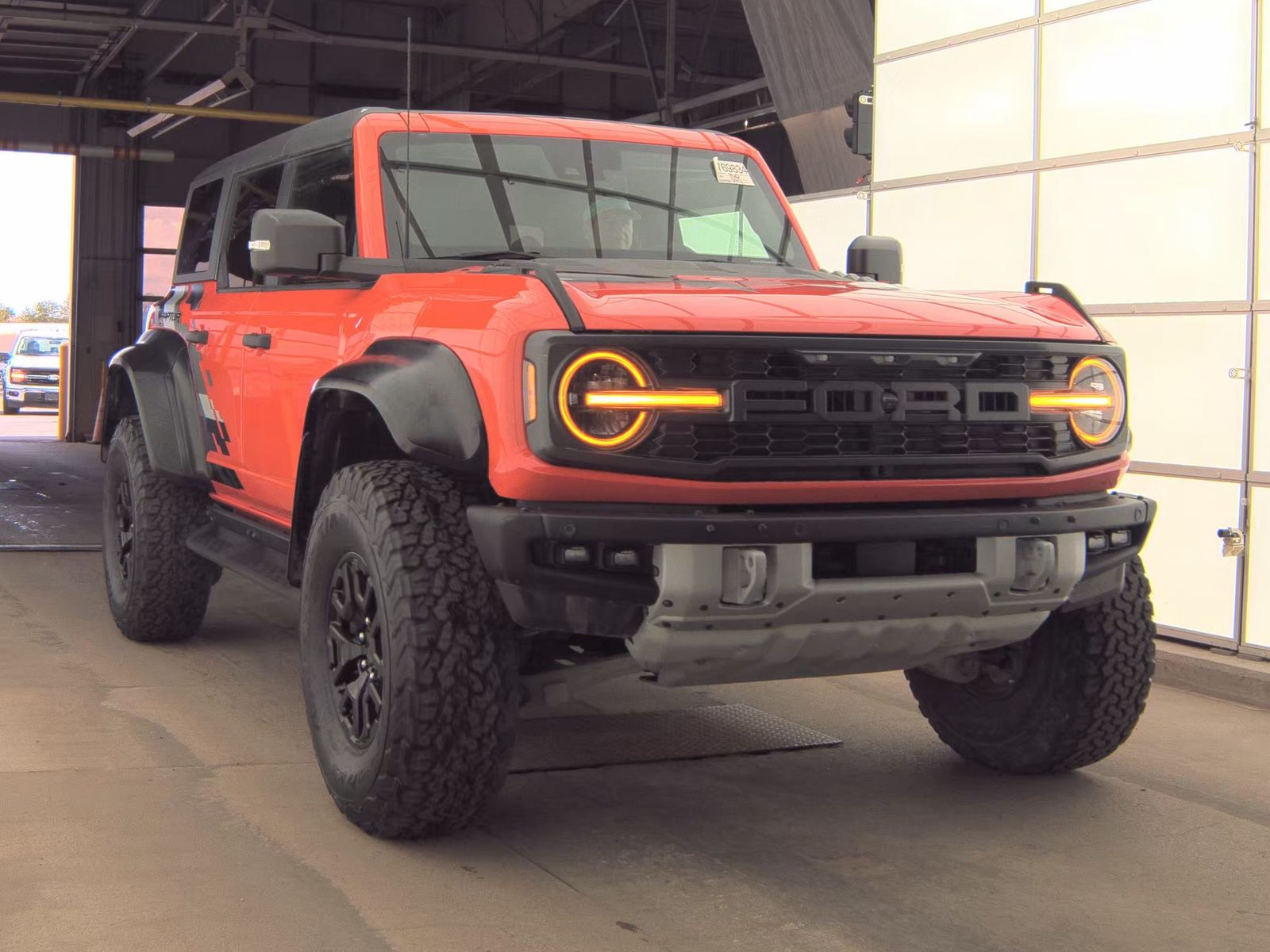 FORD BRONCO - 5