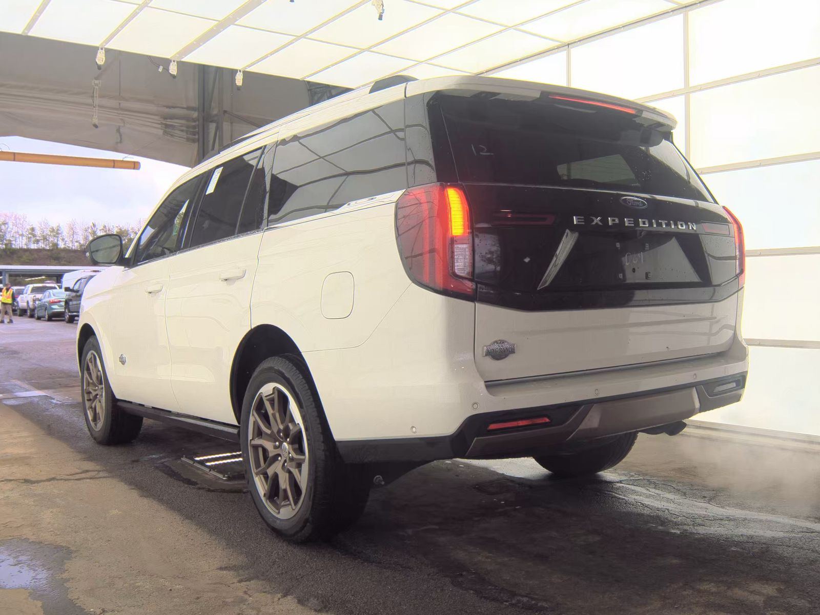 FORD EXPEDITION - 9