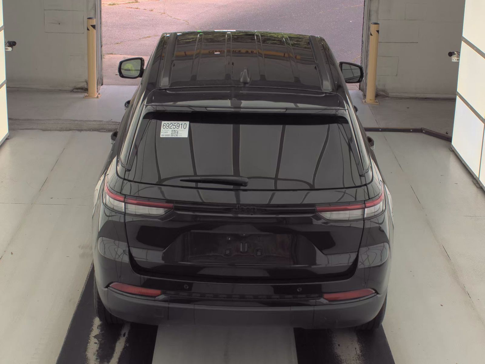 2024 Jeep Grand Cherokee Altitude RWD