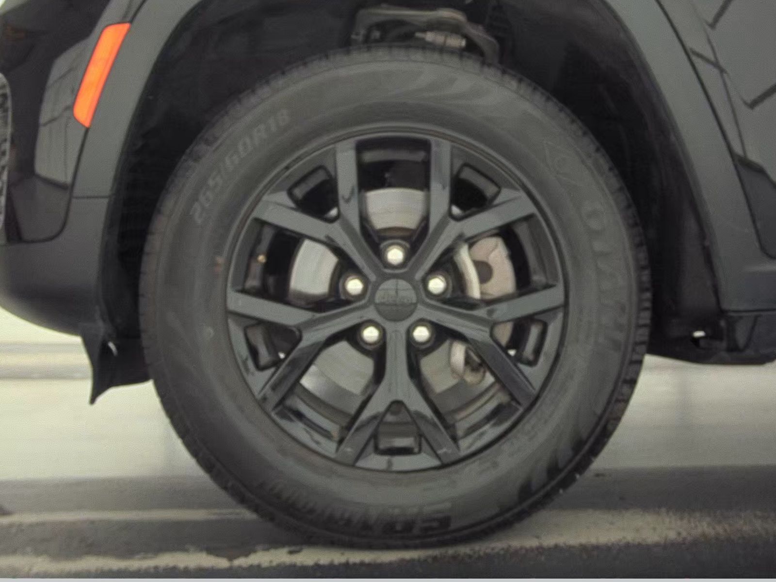 2024 Jeep Grand Cherokee Altitude RWD