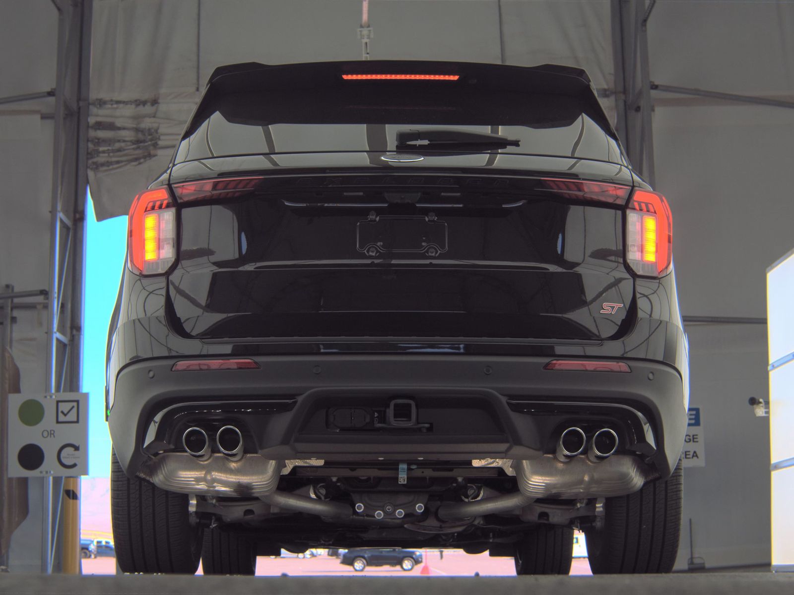 FORD EXPLORER - 8