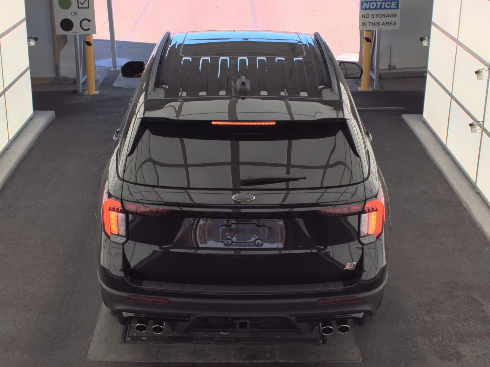 FORD EXPLORER - 7