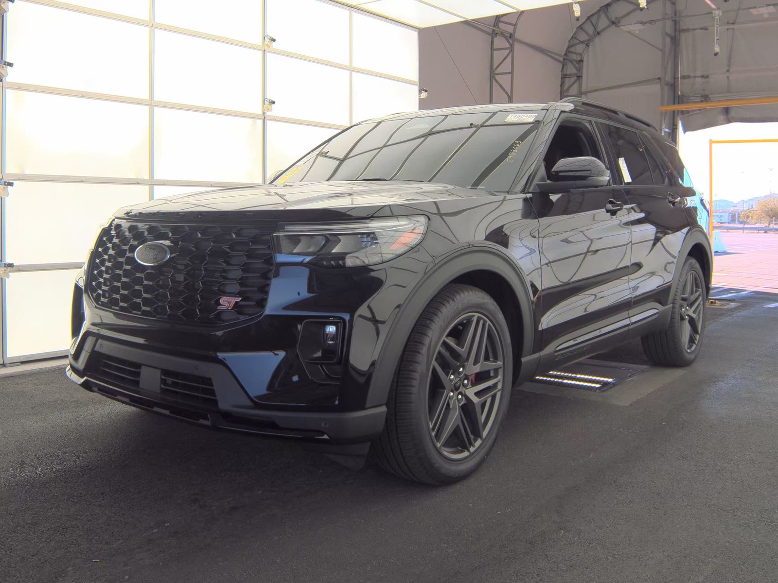 FORD EXPLORER - 1