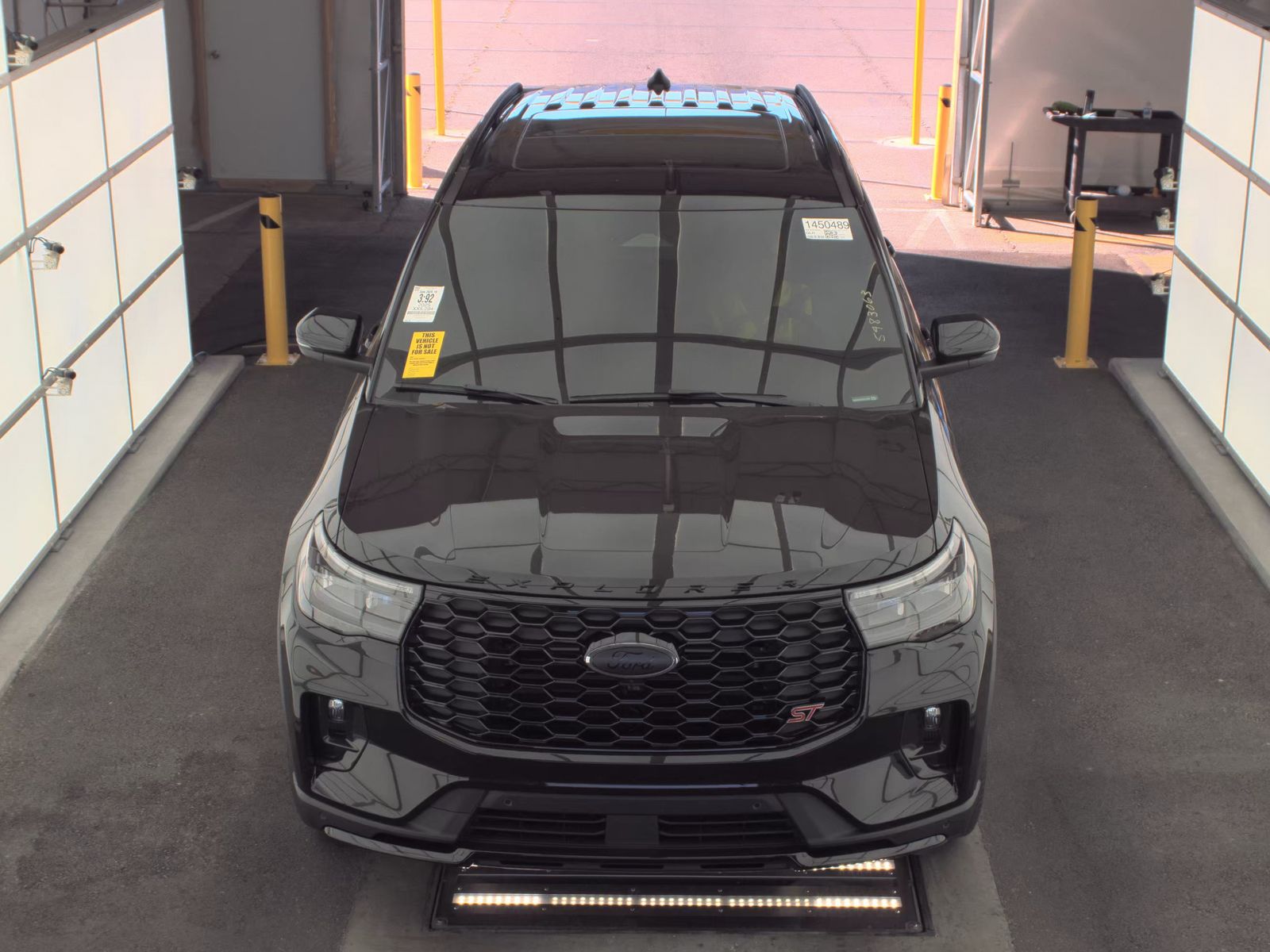 FORD EXPLORER - 3