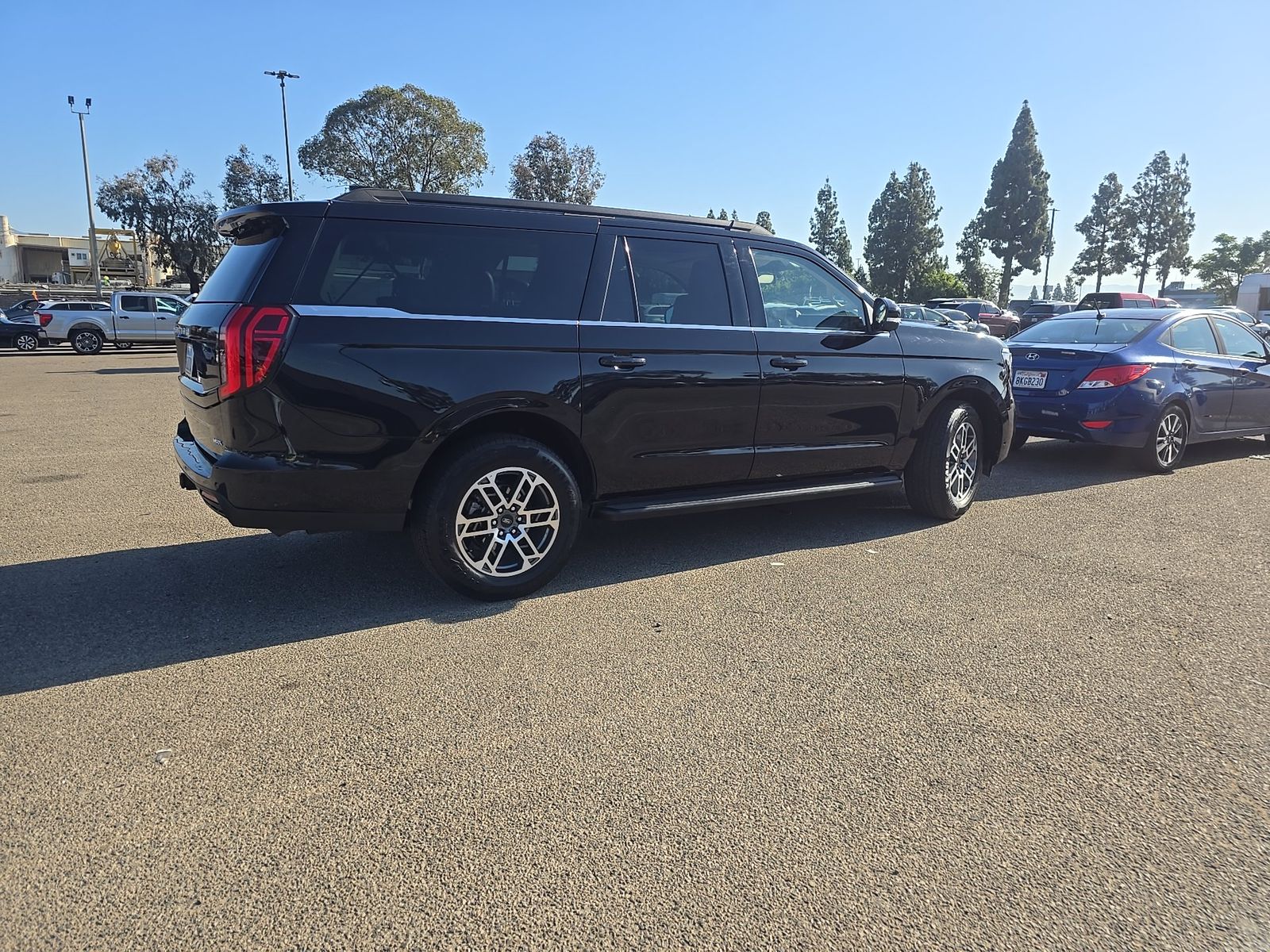 FORD EXPEDITION MAX - 5