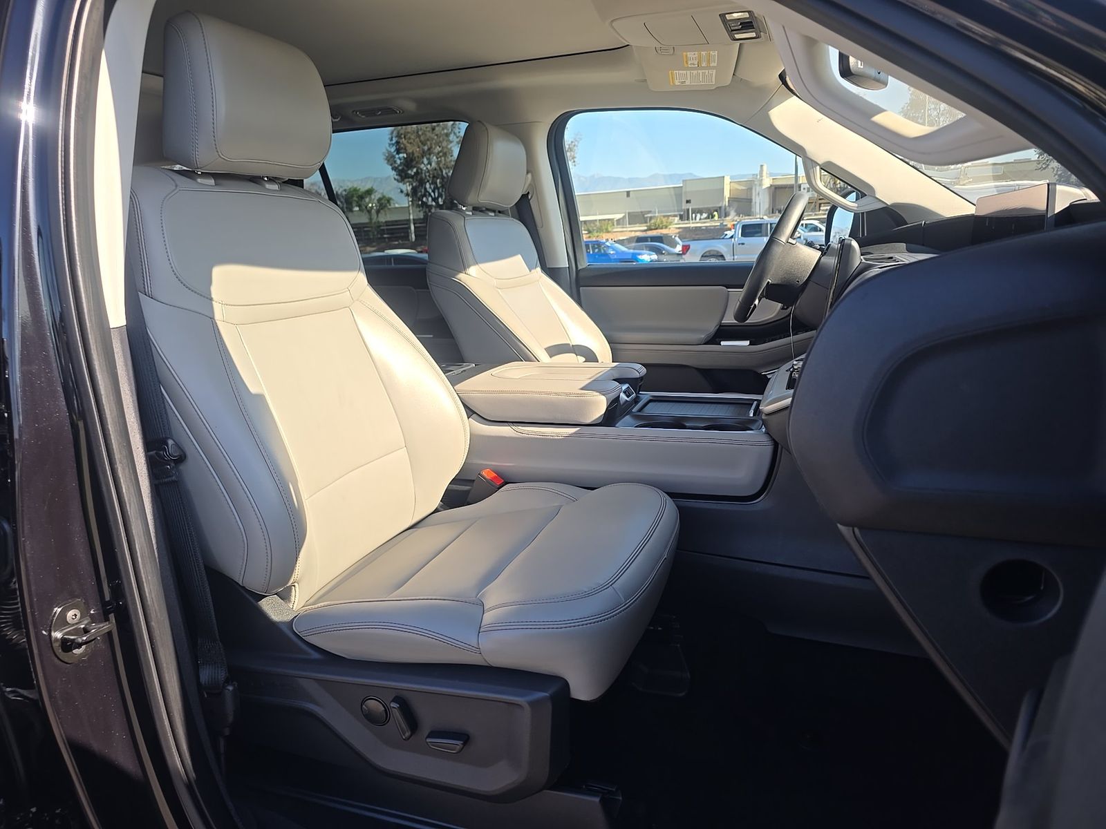 FORD EXPEDITION MAX - 9