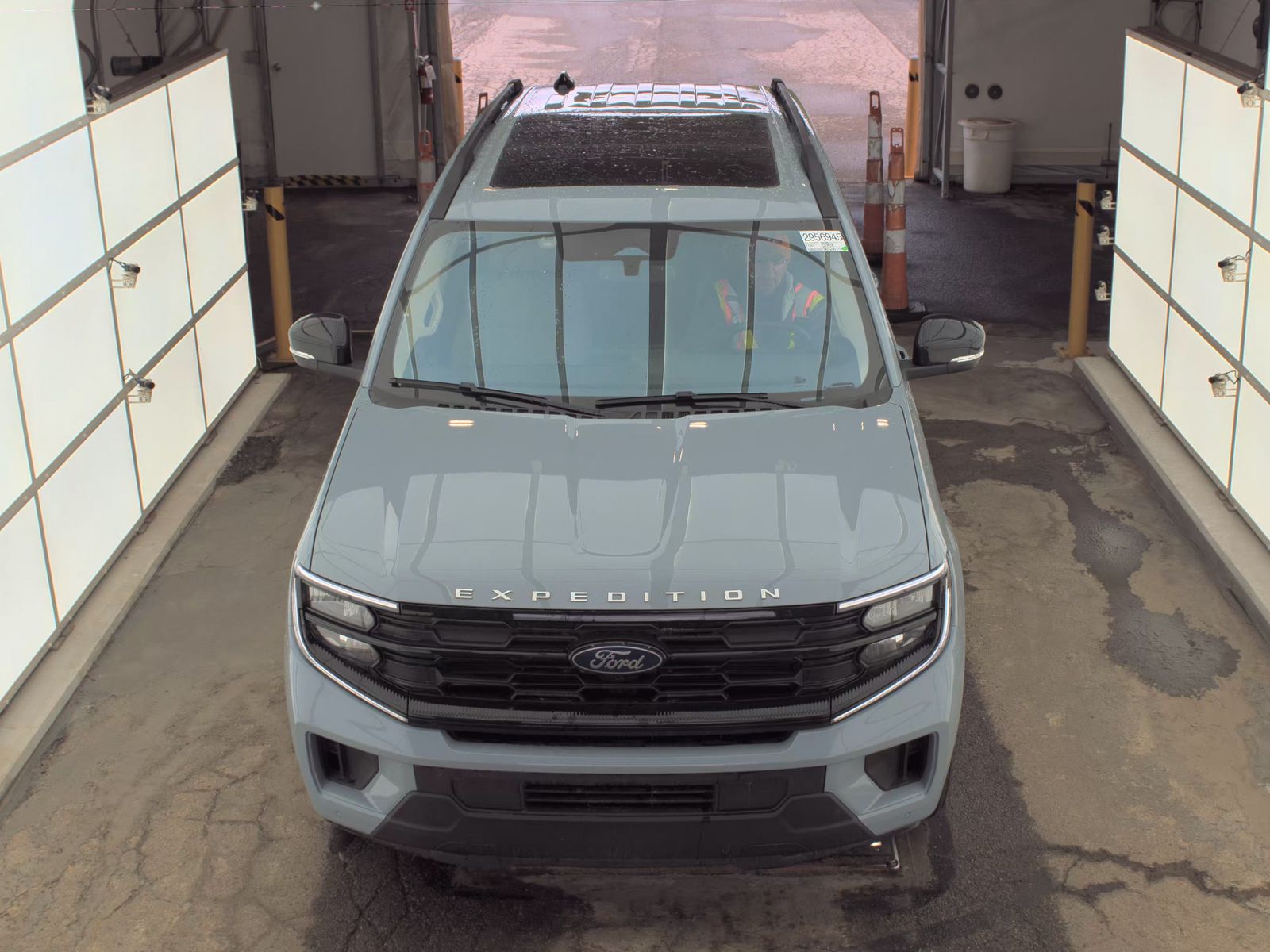 FORD EXPEDITION - 3