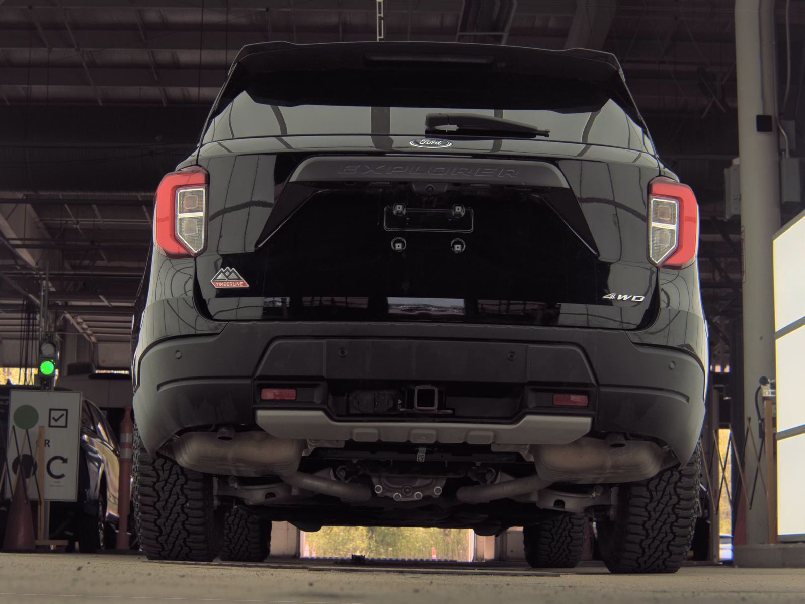 FORD EXPLORER - 8