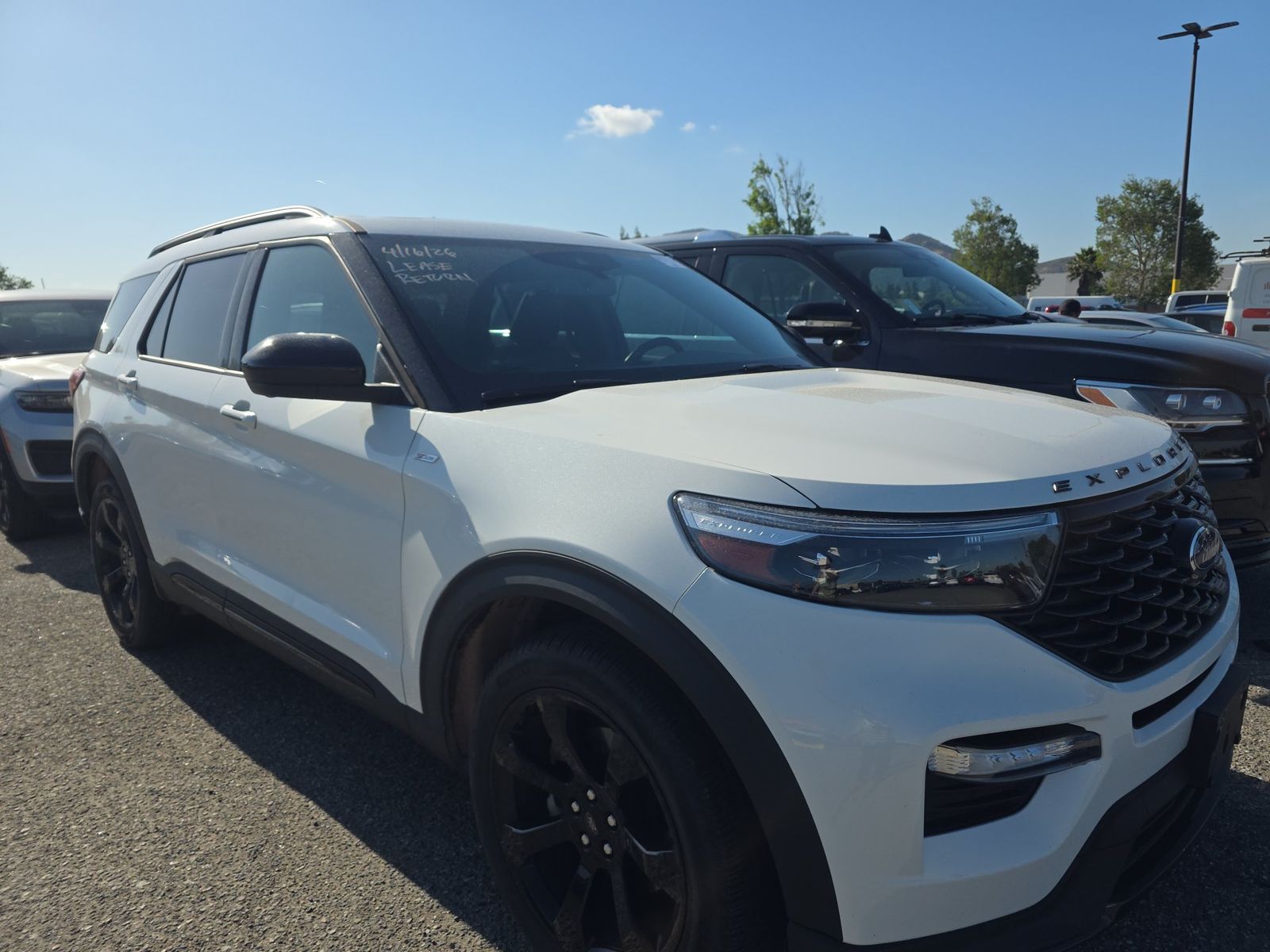 FORD EXPLORER - 4
