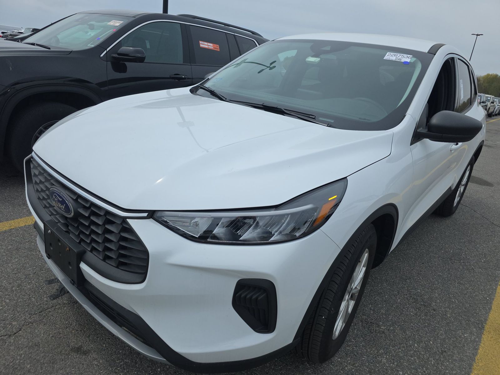 FORD ESCAPE - 1