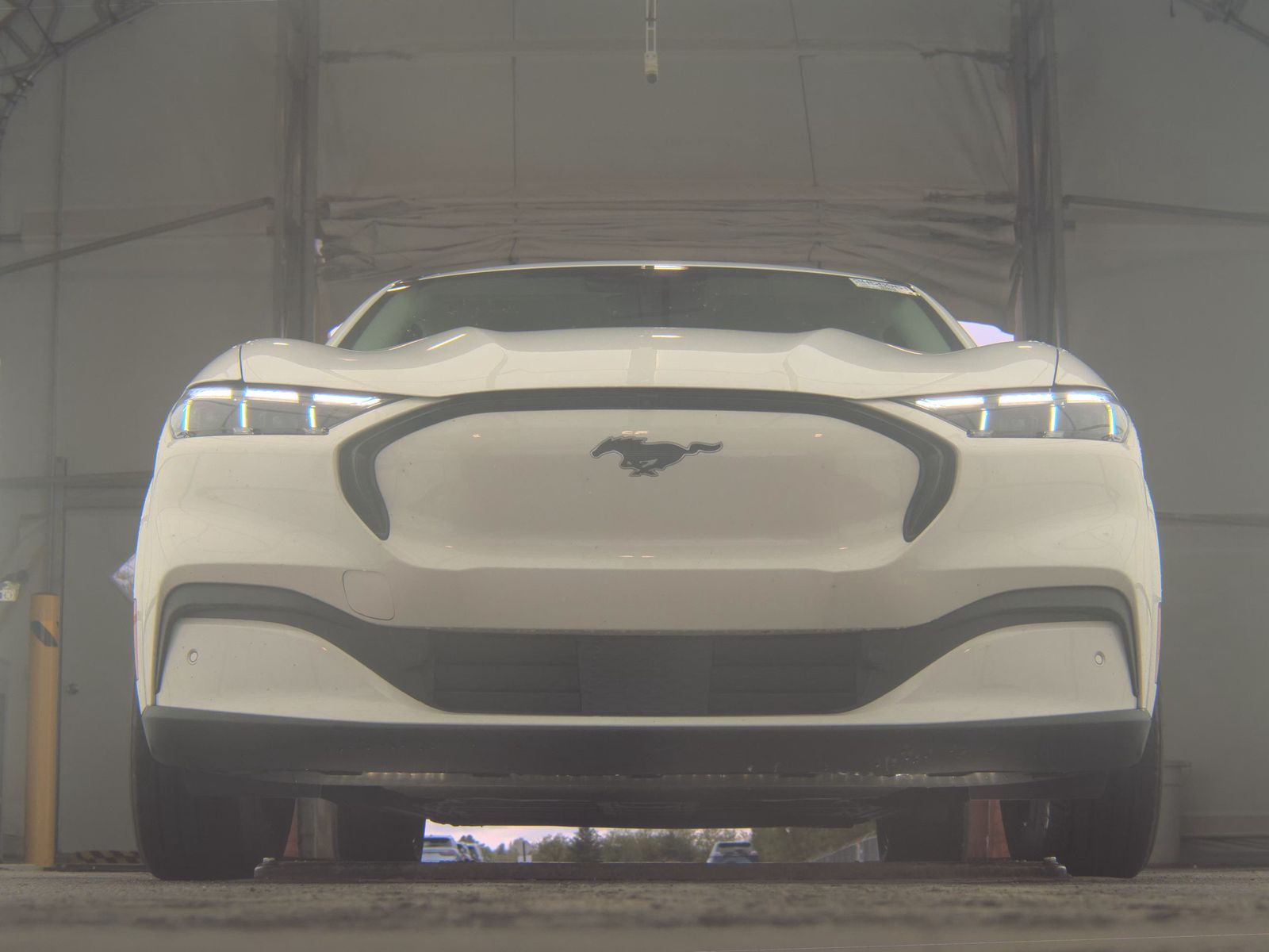 FORD MUSTANG MACH-E - 4