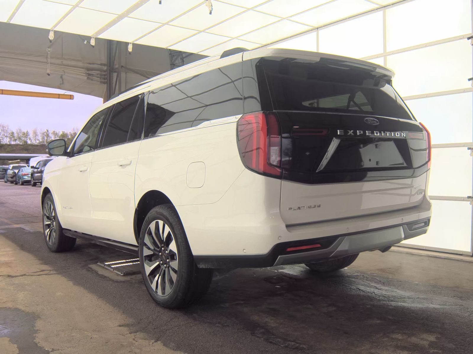 FORD EXPEDITION MAX - 9