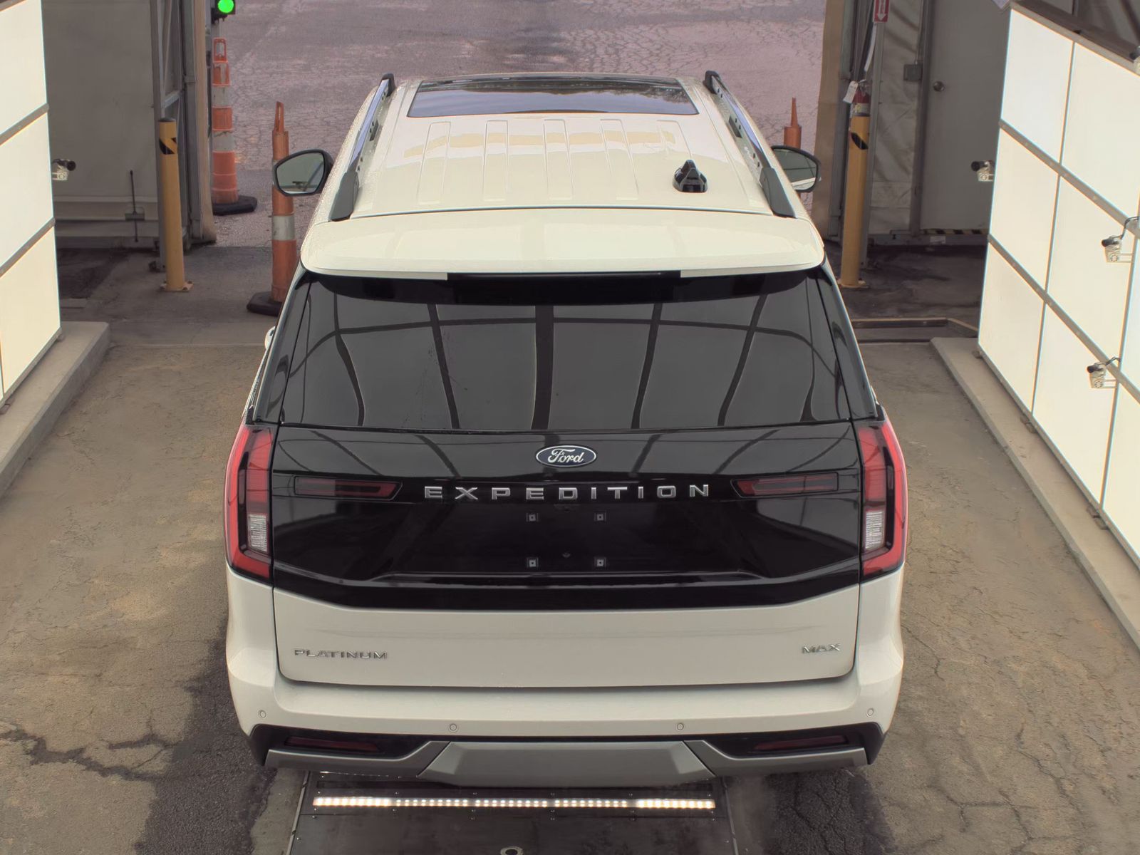FORD EXPEDITION MAX - 7