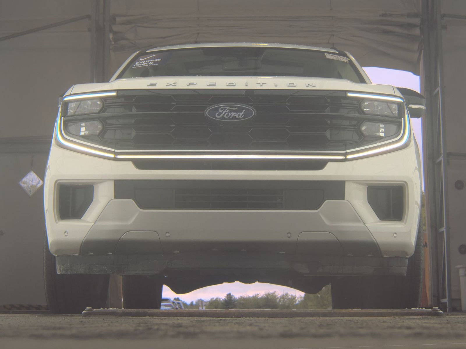 FORD EXPEDITION MAX - 4