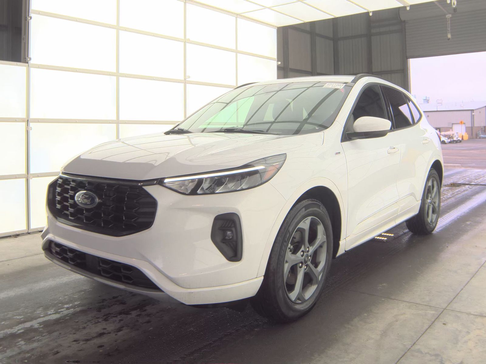 FORD ESCAPE - 1