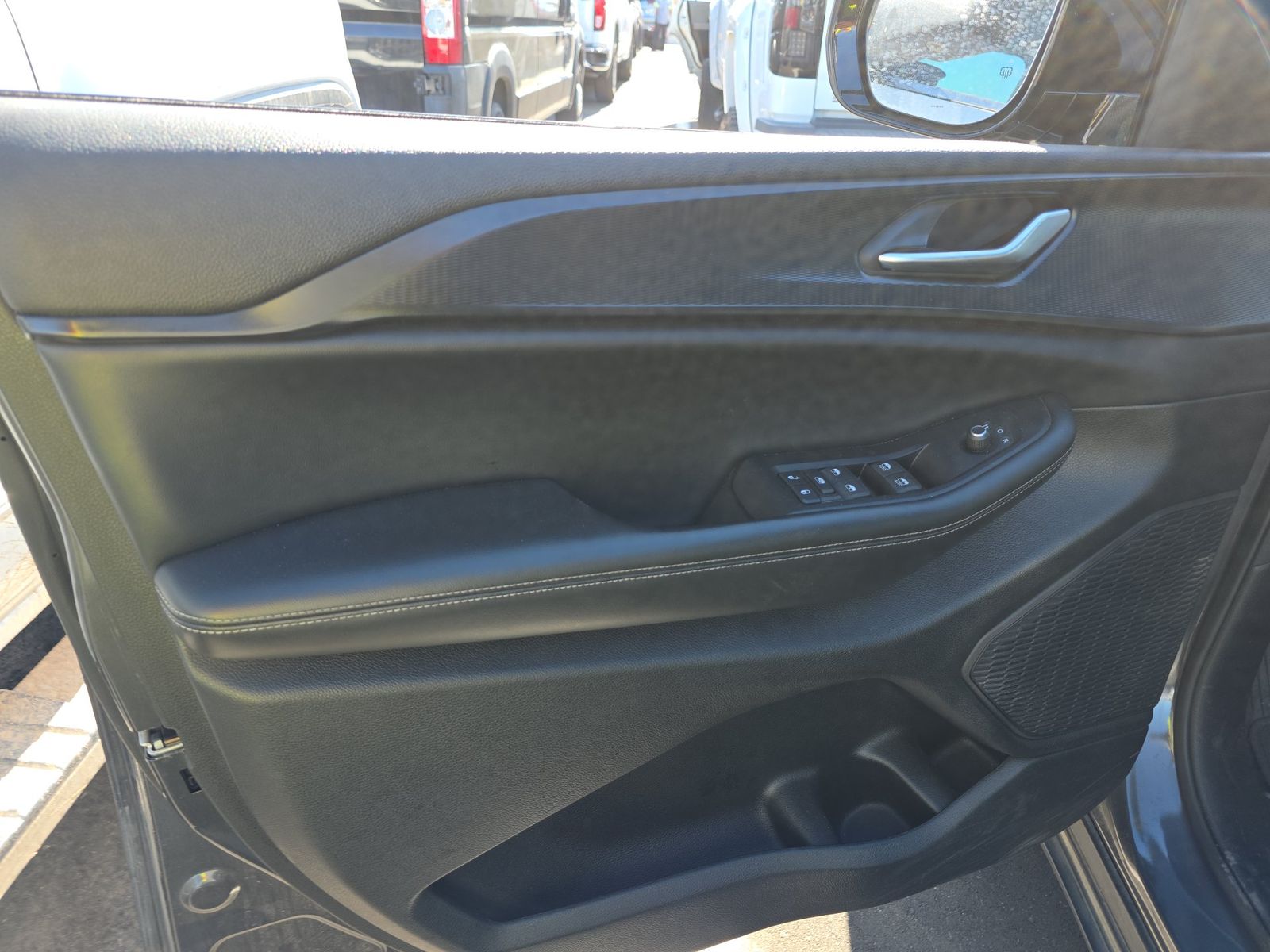 2024 Jeep Grand Cherokee Altitude RWD