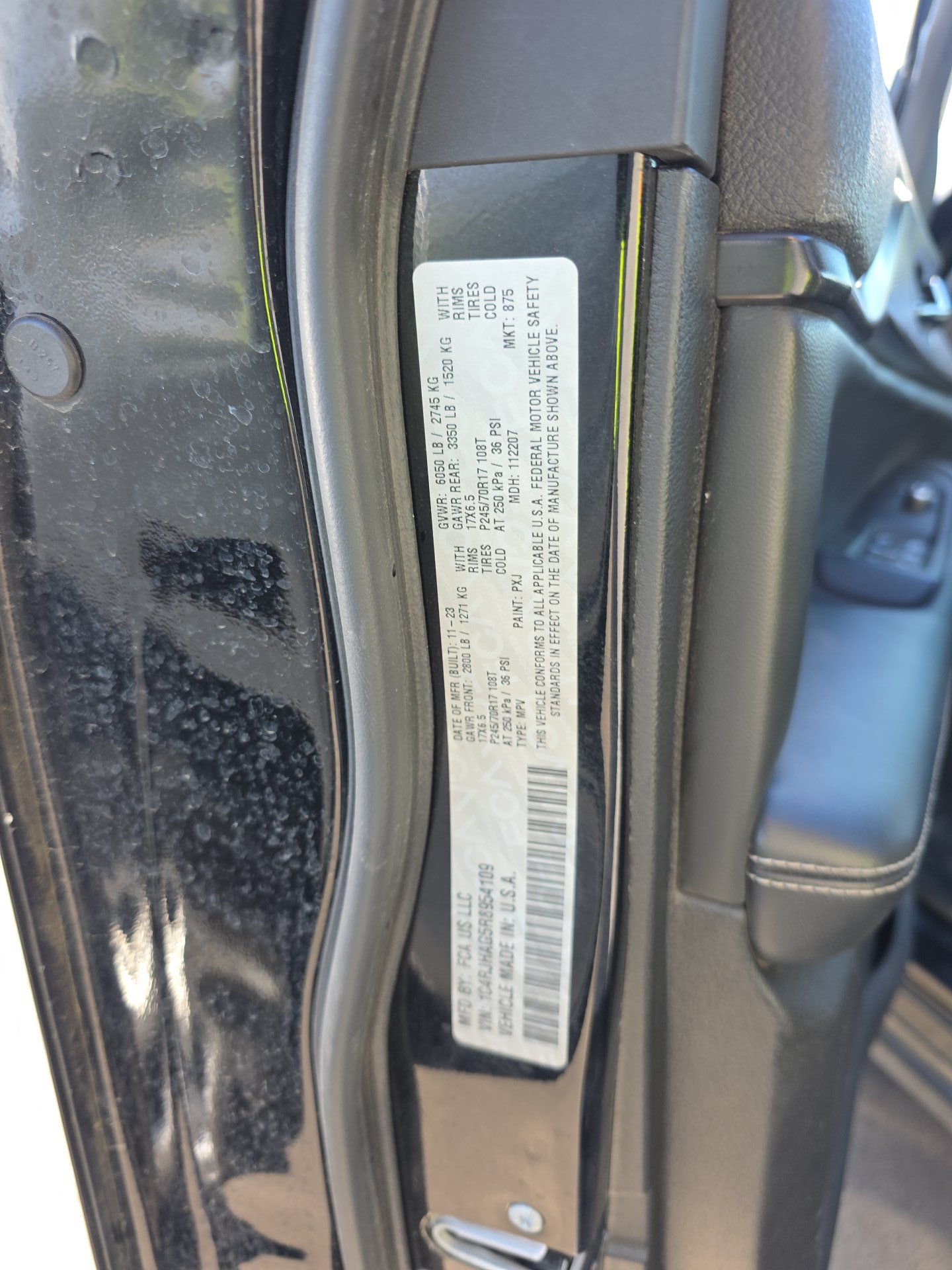 2024 Jeep Grand Cherokee Laredo AWD