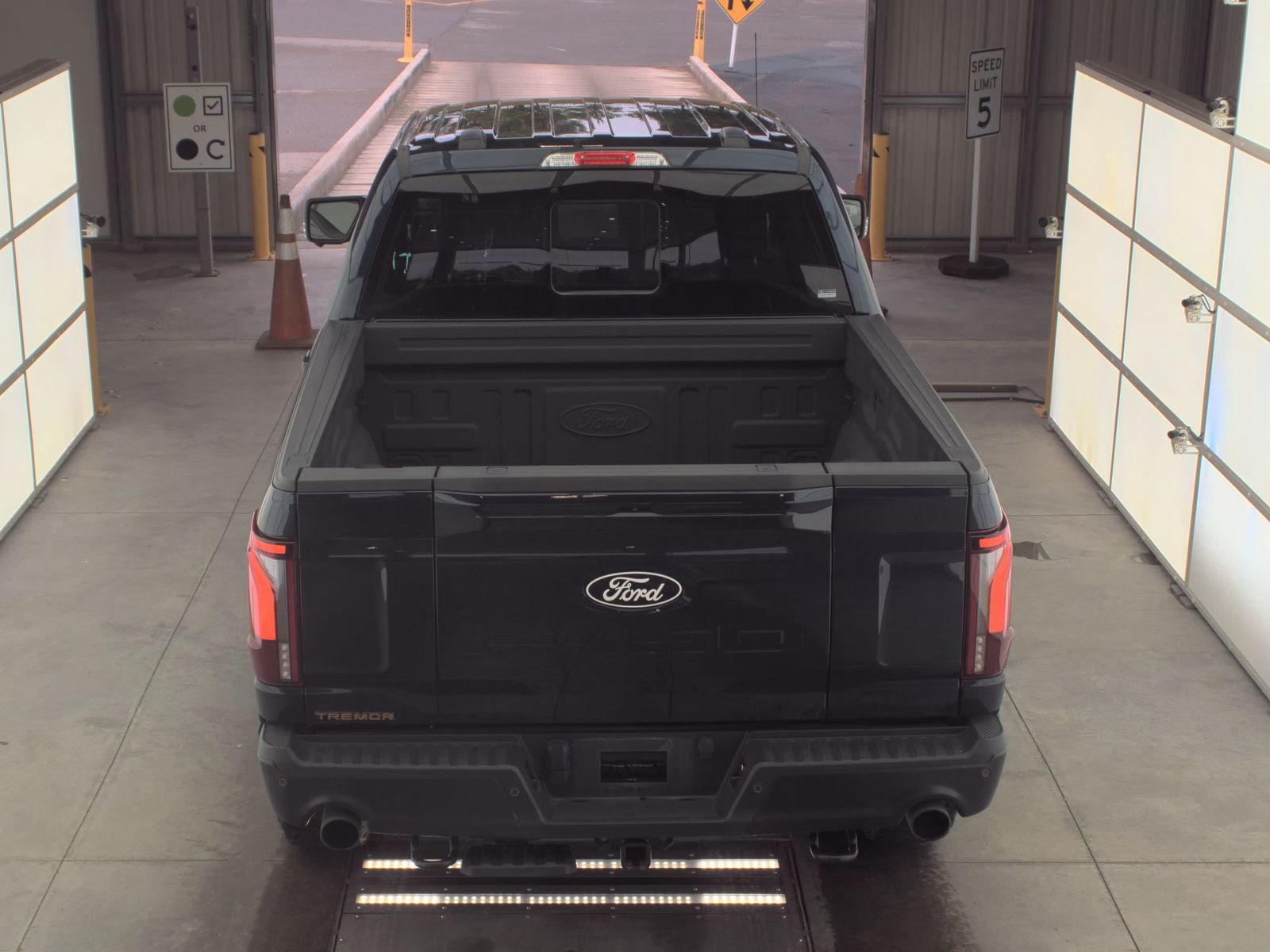 FORD F-150 - 7