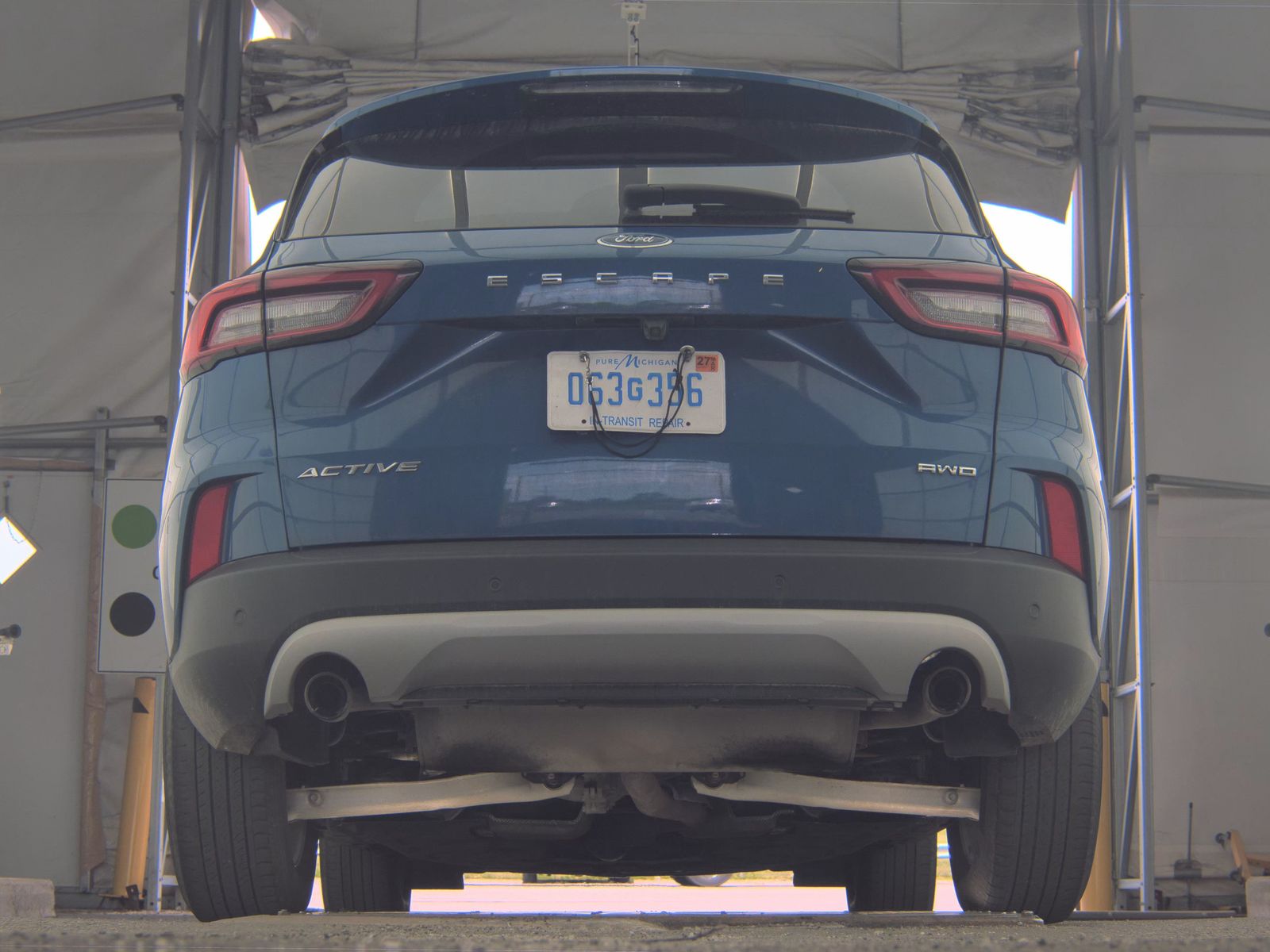 FORD ESCAPE - 8