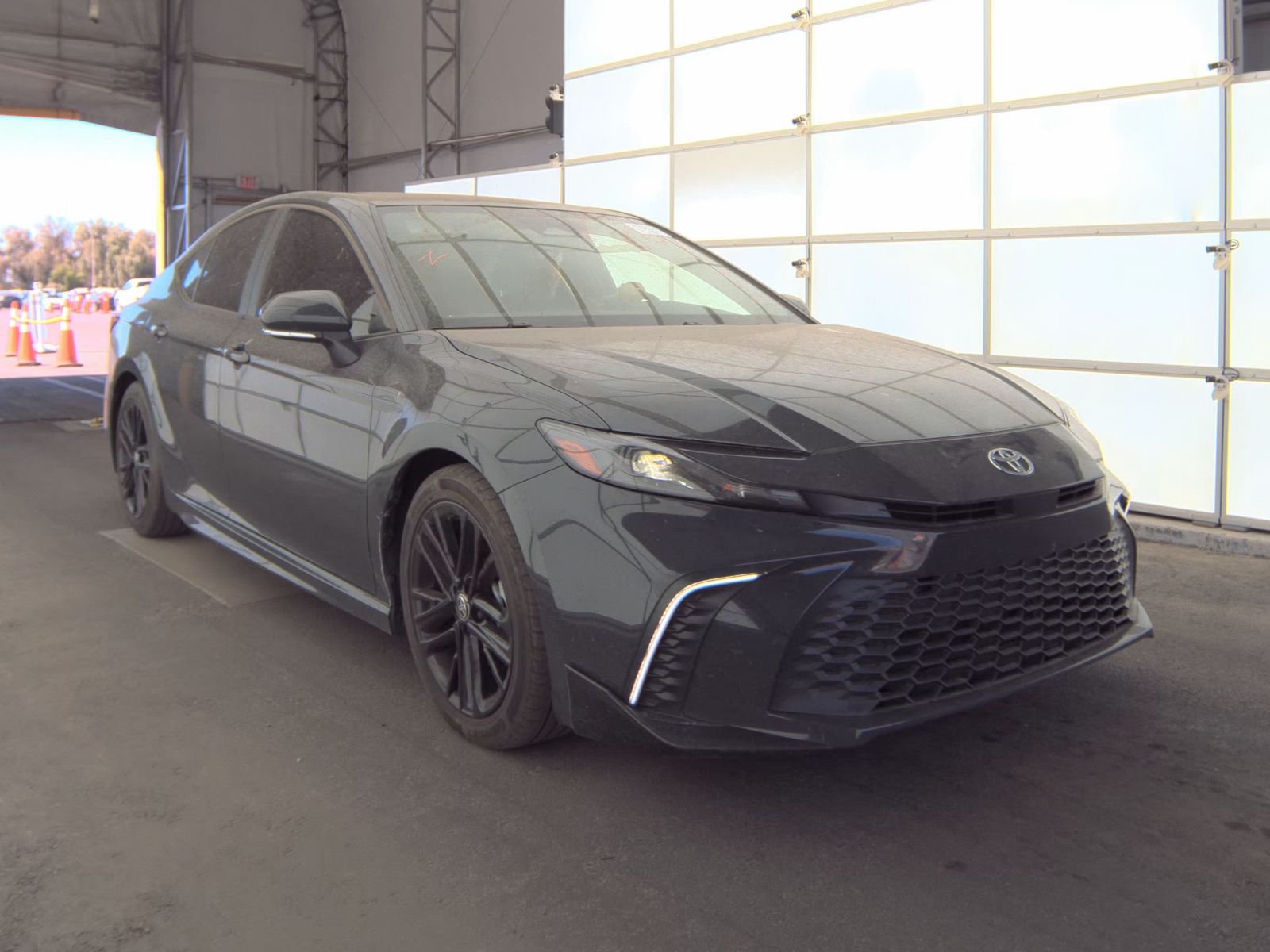 TOYOTA CAMRY - 5