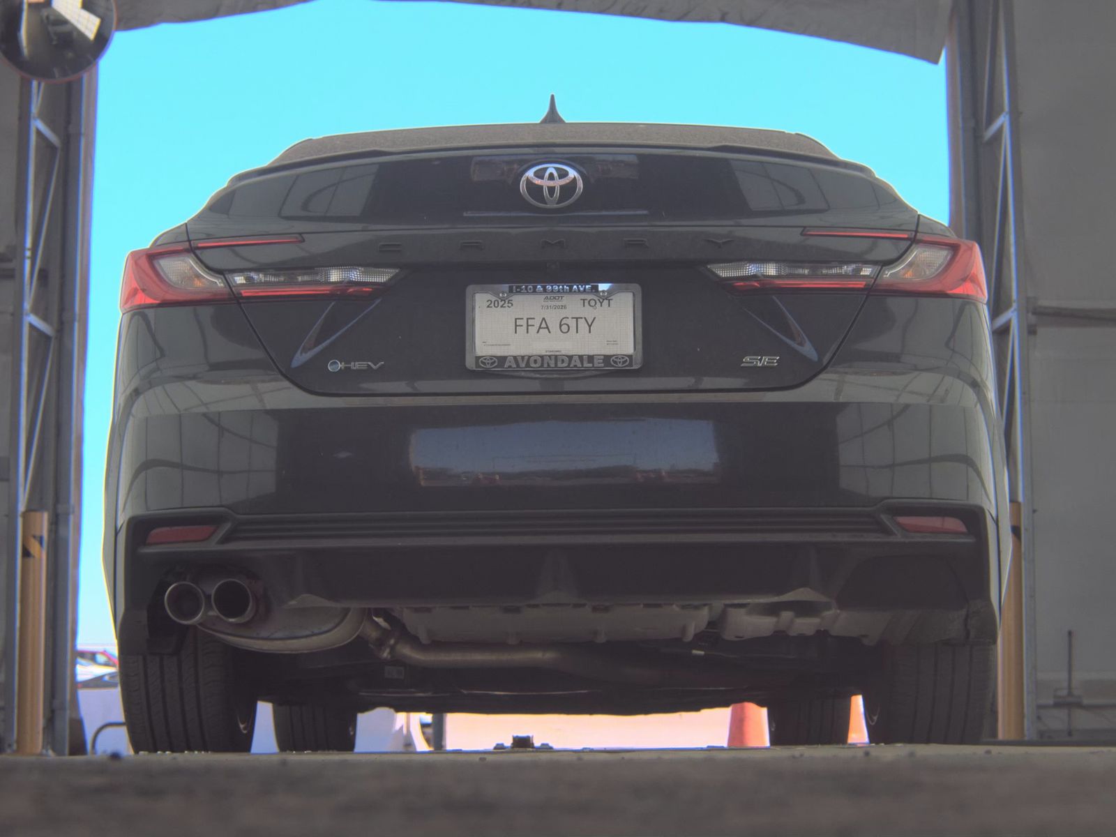 TOYOTA CAMRY - 8