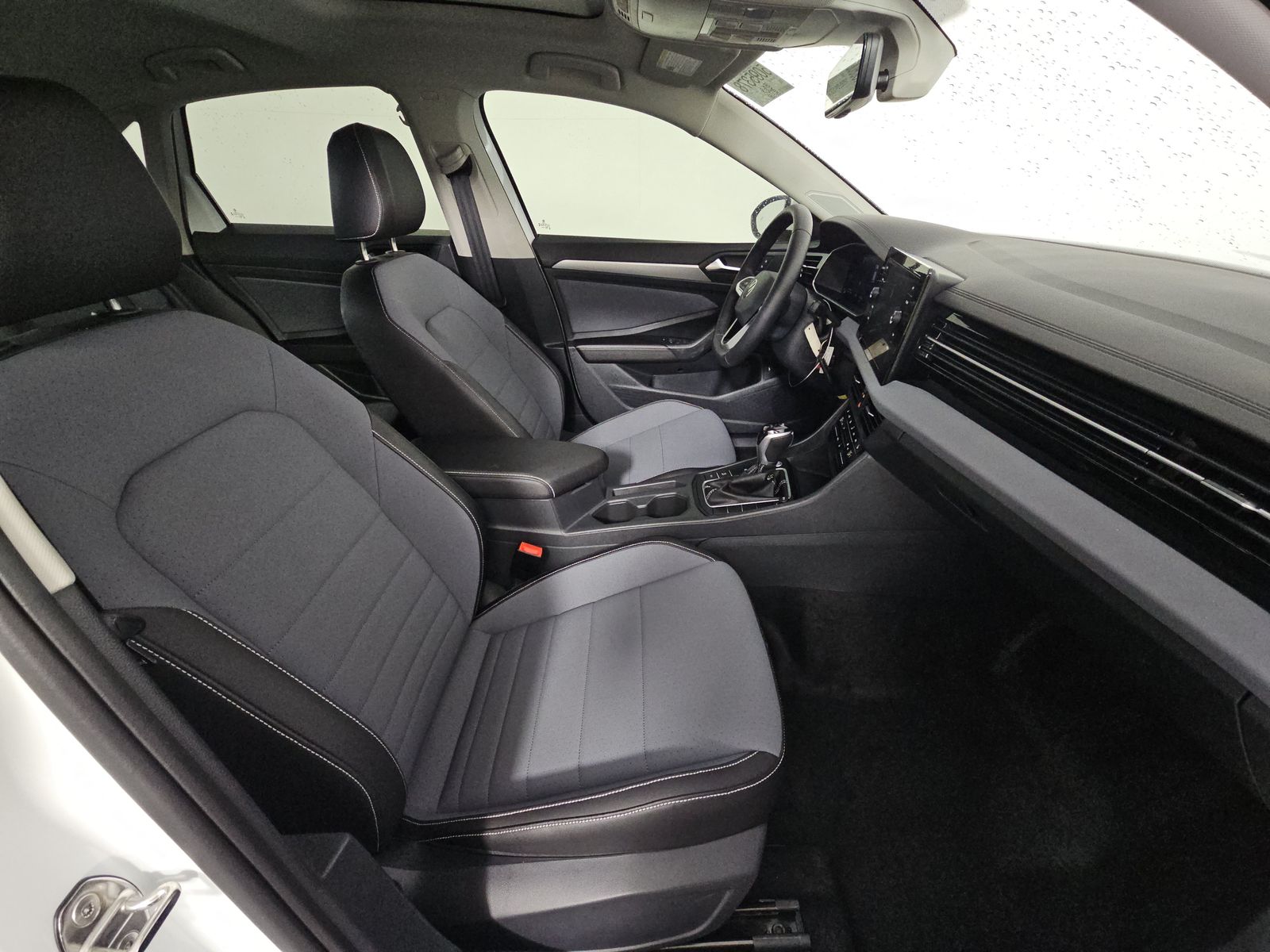 2025 Volkswagen Jetta 1.5T SE FWD